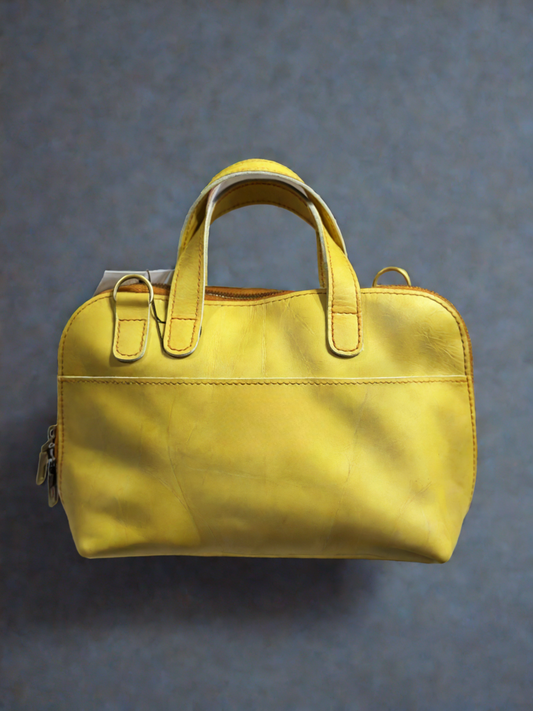 Sac à main en cuir veritable