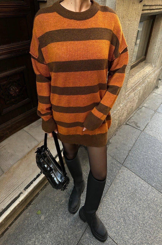 Pull Robe à détails rayés Taille Standard Réf1182