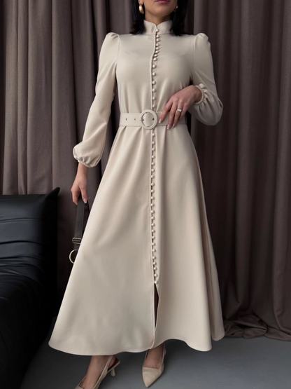 Robe longue ceinturée avec boutons REF52025