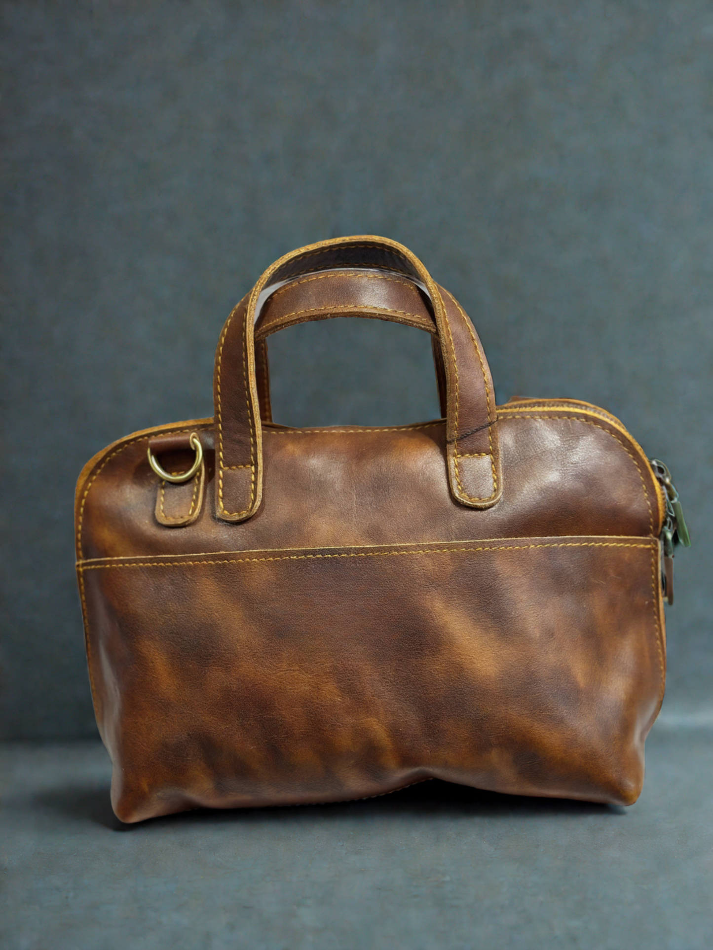 Sac à main en cuir veritable