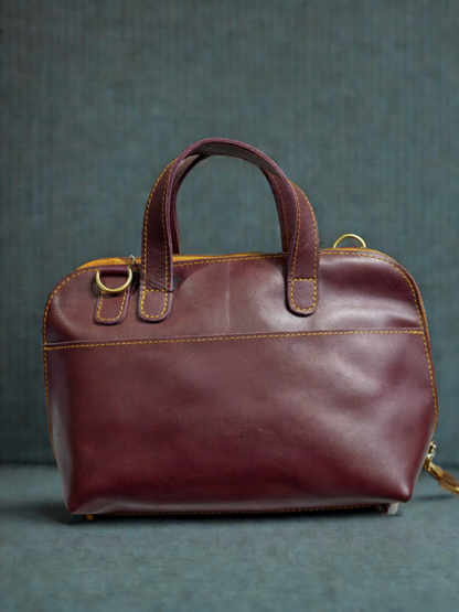 Sac à main en cuir veritable