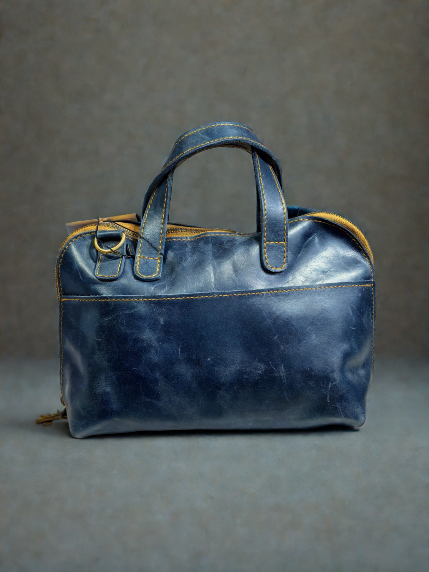 Sac à main en cuir veritable