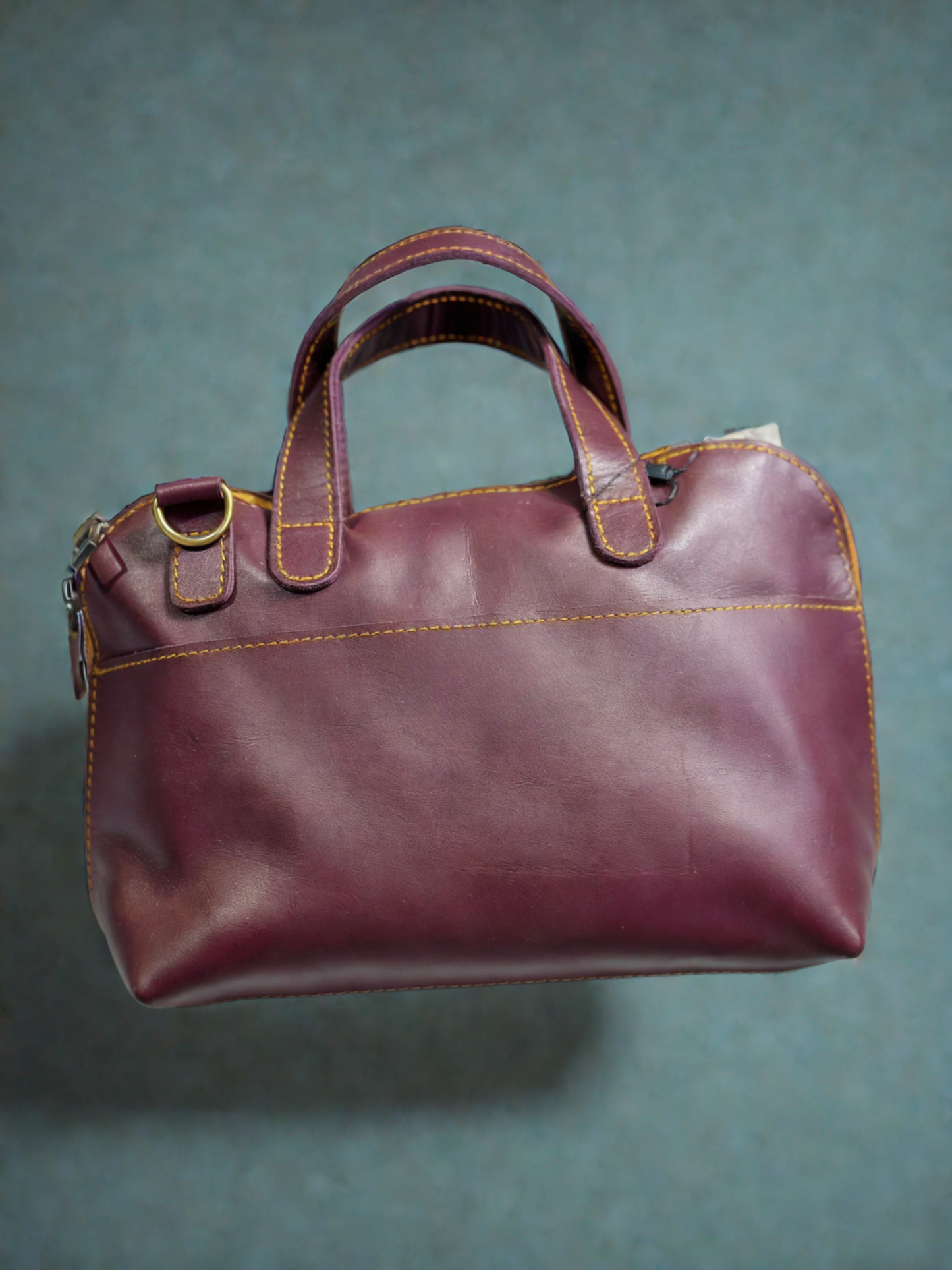 Sac à main en cuir veritable