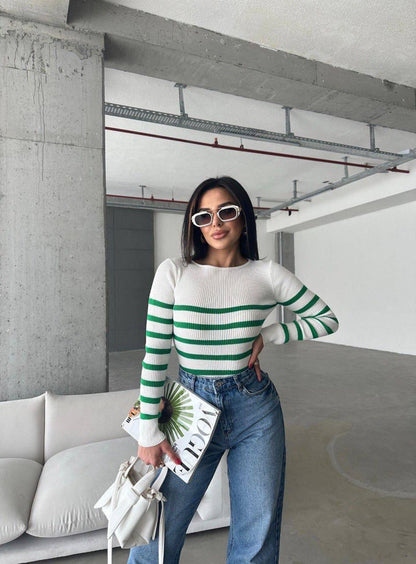 Pull Ajusté Rayé à col rond Taille Standard RéfSH10