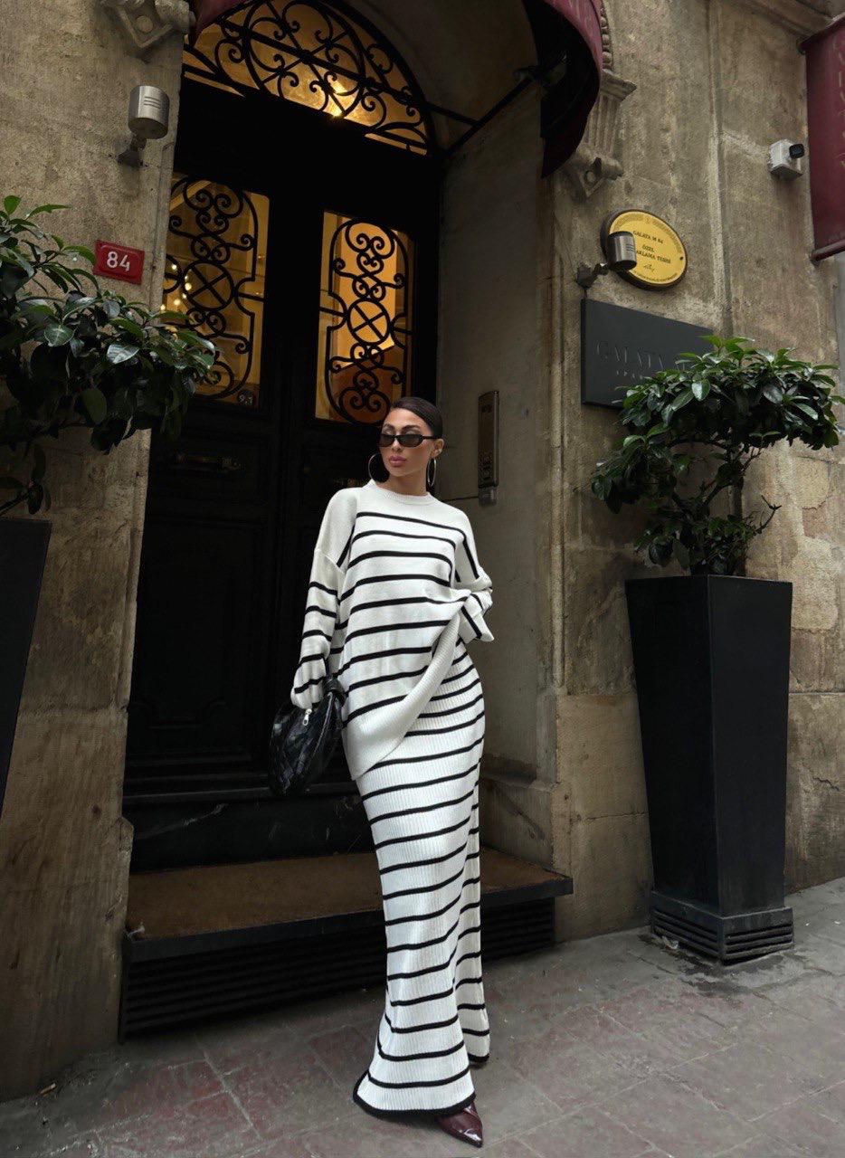 Ensemble élégant en Tricot Détaillé à Rayures Réf9956