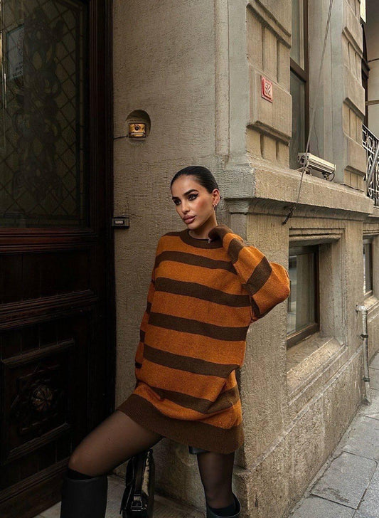 Pull Robe à détails rayés Taille Standard Réf1182