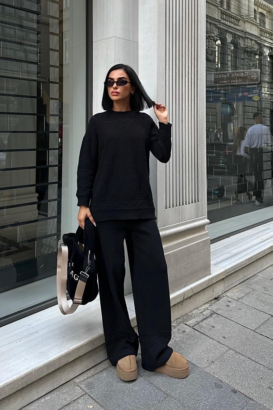 Ensemble de broderie en dentelle ajourée Réf9960-01