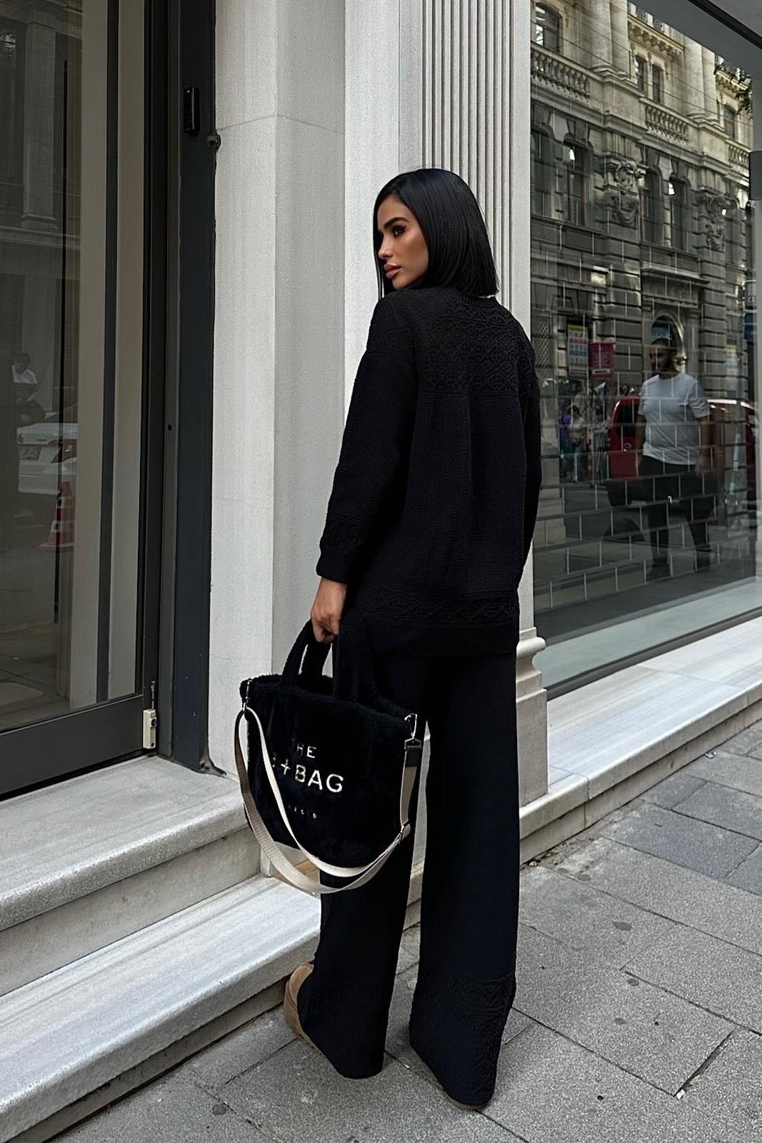 Ensemble de broderie en dentelle ajourée Réf9960-01