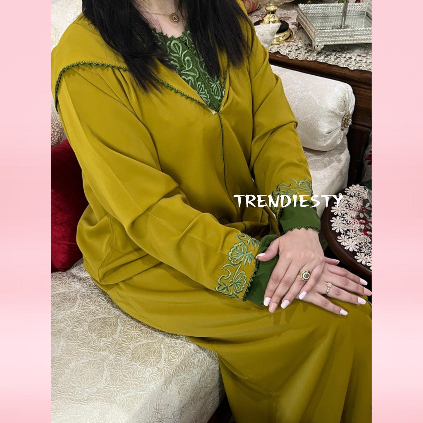 جلابة من قطعتين مصنوعة من الكريب الرائع - TRENDIESTY