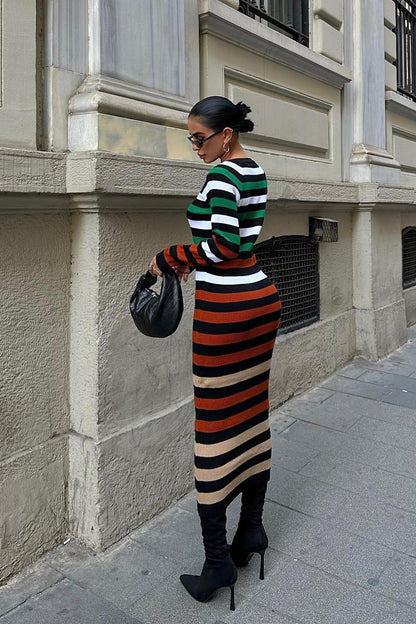 Robe Midi en Tricot à Rayures Colorées Réf2504