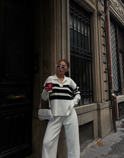 Ensemble tricoté élégant avec détails rayés Taille Standard Réf9977