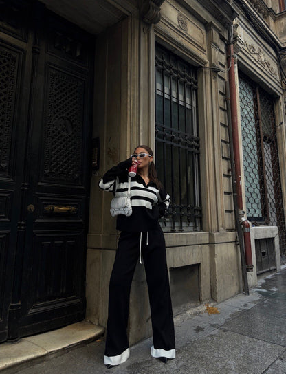 Ensemble tricoté élégant avec détails rayés Taille Standard Réf9977